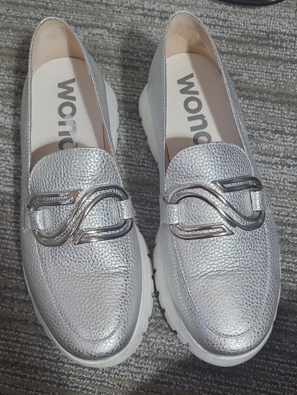 Wonders Silver Loafers